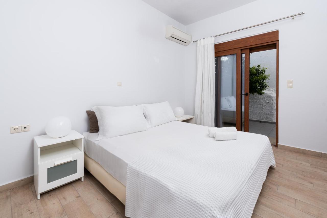 Ritas Modern In-city House * Rhodes City